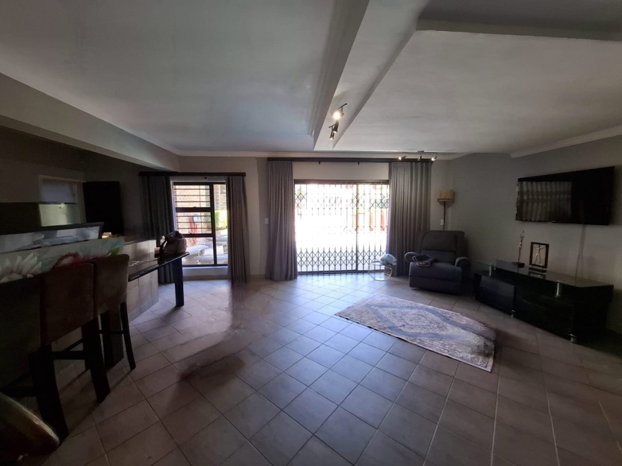 5 Bedroom Property for Sale in Cashan North West